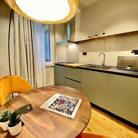 Guest house Vicomillesuites