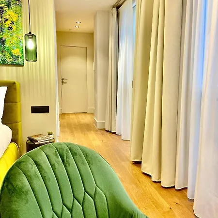 Vicomillesuites Adults-only