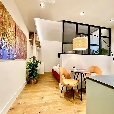 Vicomillesuites Adults-only カリアリ